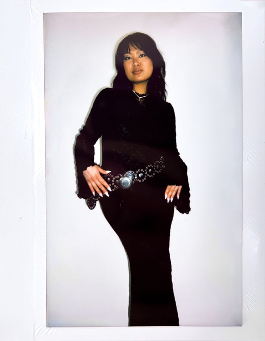 donna dress in black